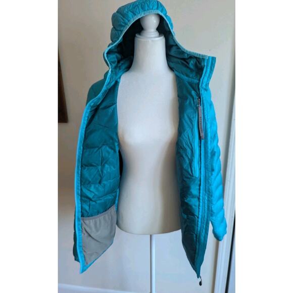 L.L. Bean Women's Cyan/Turquoise 850 fill Quilted Down Parka Hooded Winter Coat - Picture 5 of 13